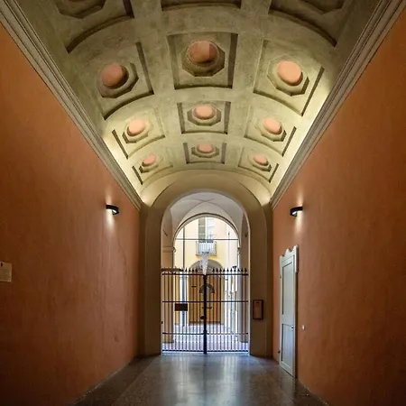 Design In Historical Palace Apartment *