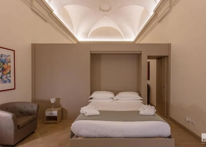 Design In Historical Palace * بولونيا