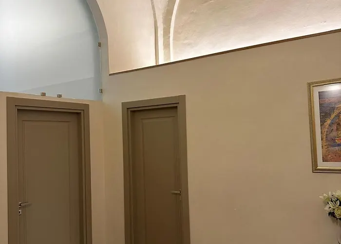 Design In Historical Palace * Болонья